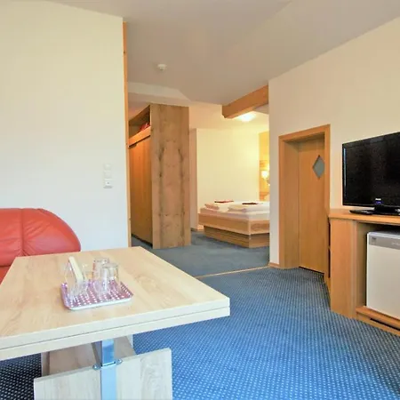Alpenpanoramahotel Kohlhiasl-hoeh *